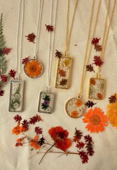 Autumn Pressed Flower Resin Necklace Workshop