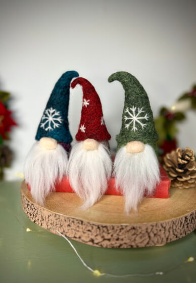 Beginners Needle Felt Christmas Gonk Workshop
