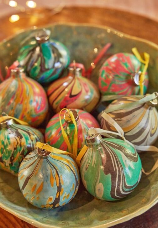 Christmas Marbling on Bauble and Paper Workshop