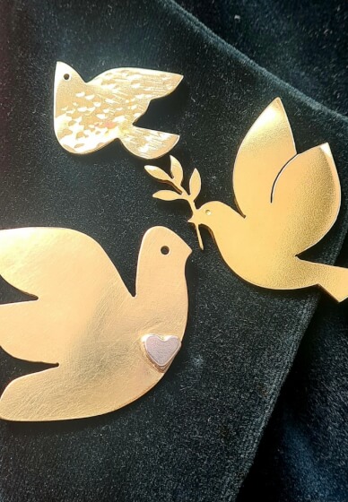 Christmas Peace Dove Pin Workshop