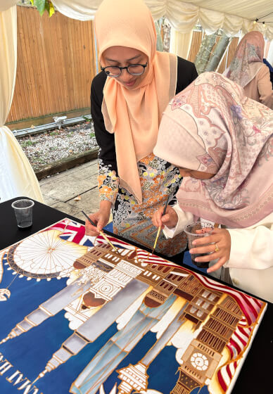Collaborative Batik Art Experience