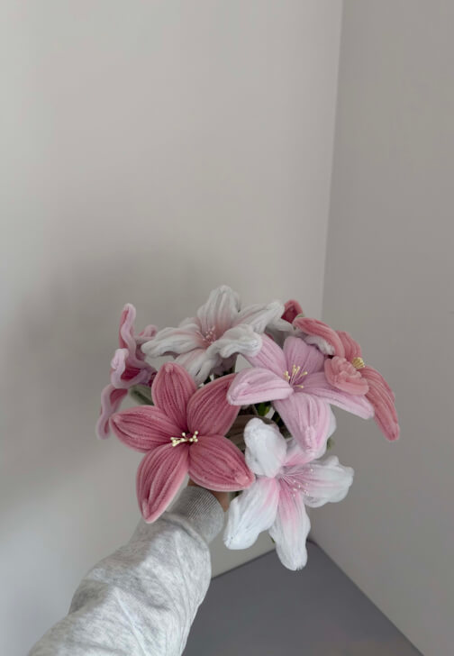 DIY Pipe Cleaner Flower Workshop