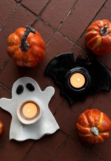 Half Term Family Halloween Pottery Hand-Building Class