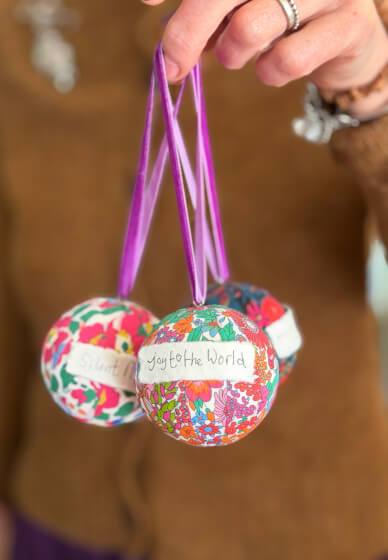Liberty Fabric Christmas Bauble Decoupage Class