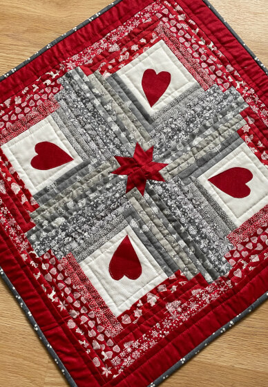 Log Cabin Table Centre Patchwork Workshop