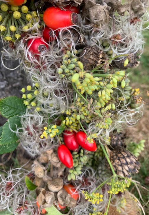 Luxury Christmas Wreath Workshop - the White Horses, Rottingdean