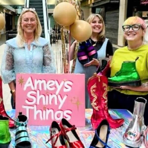 Paper Craft and Ink Classes - Manchester