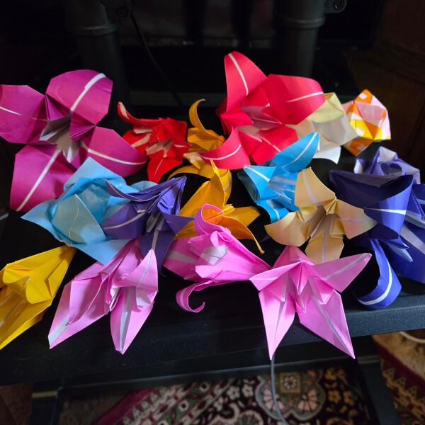 Online Paper Craft and Ink Classes with Kits