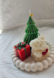 A Little Christmas Magic: Festive Candle-Making Workshop