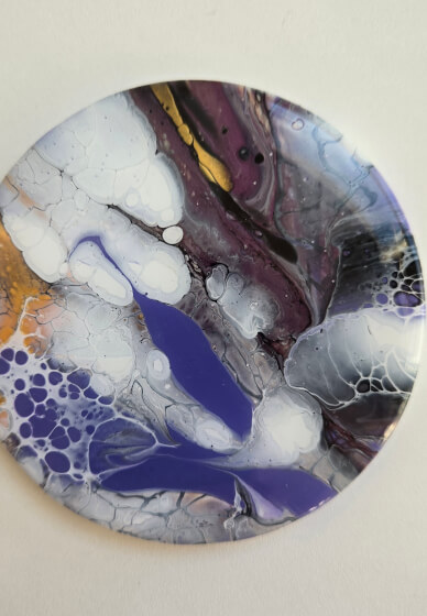 Big Rundown Classroom Acrylic Pouring Coaster Workshop London | Gifts | ClassBento