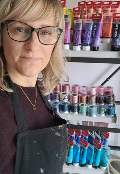 Acrylic Pouring Flip Cup and Drag Workshop
