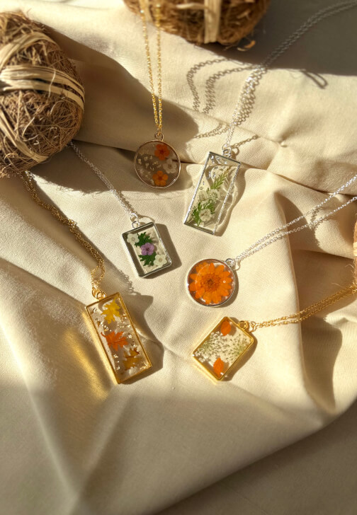 Autumn Pressed Flower Resin Necklace Workshop