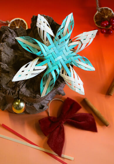Bamboo Snowflake Weaving Workshop