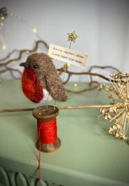 Beginners Needle Felt Robin on a Bobbin Workshop