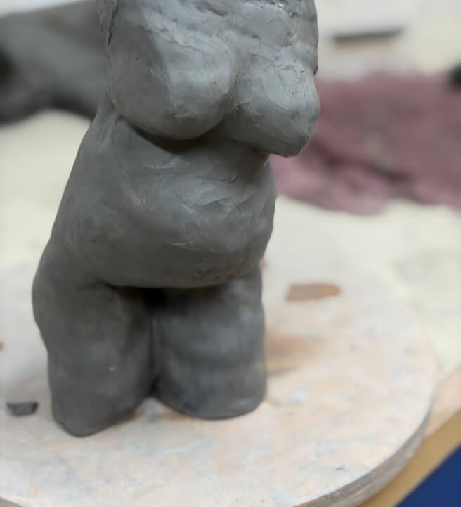 Pottery class in Newport Pagnell