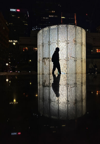 Canary Wharf Winter Lights Smartphone Photography Class