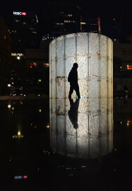 Canary Wharf Winter Lights Smartphone Photography Class