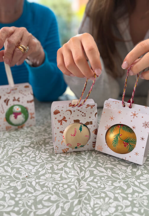 Christmas Bauble Painting and Decorating Workshop