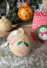 Christmas Bauble Painting and Decorating Workshop