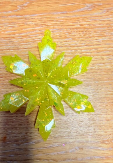Christmas Decorations Resin Workshop