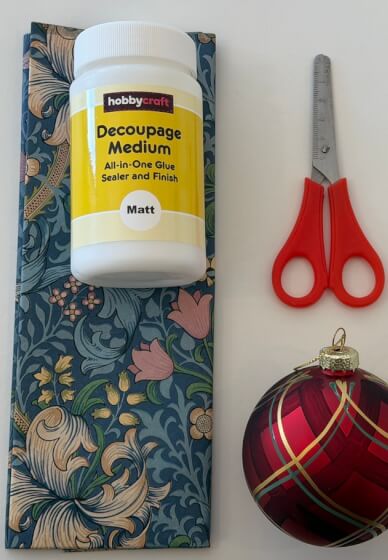 Christmas Decoupage Bauble Workshop
