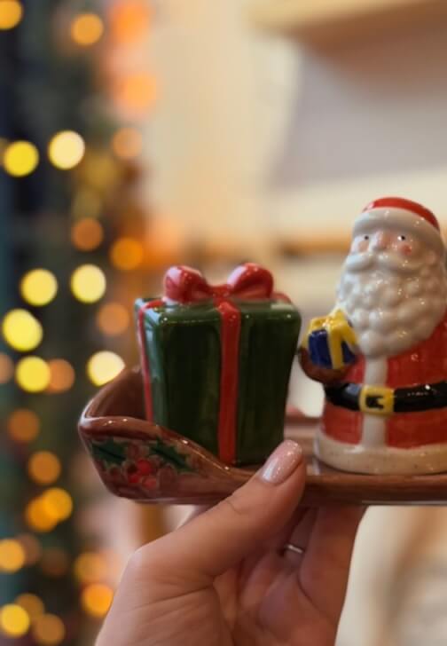 Christmas Pottery Painting Evening