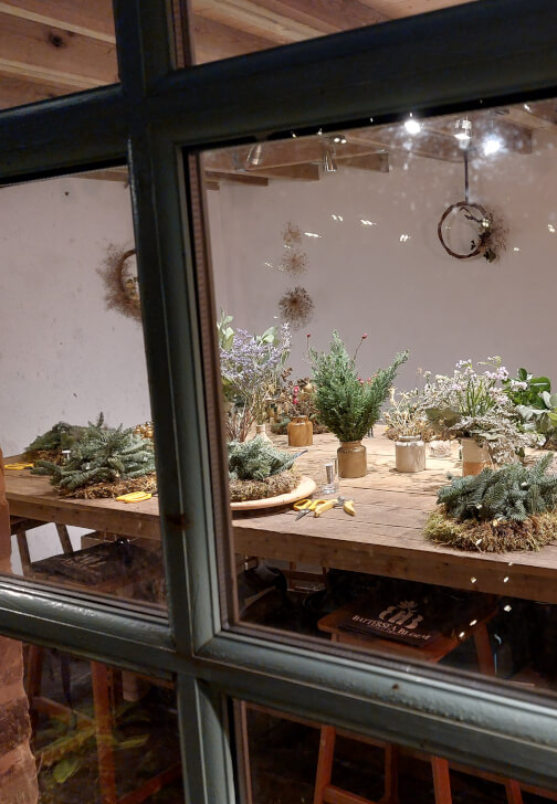 Floristry class in Cambridge with Battersea Bloem