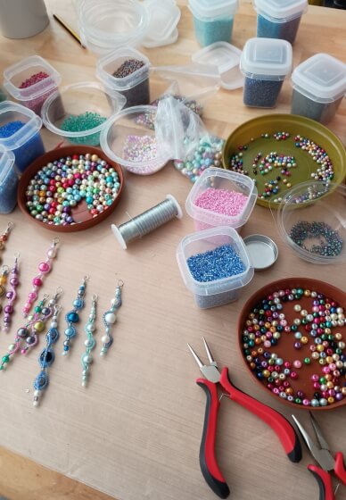 Craft Workshop: Beaded Christmas Icicles