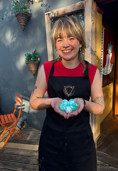 Eco Resin Homeware Class - the Mount Without