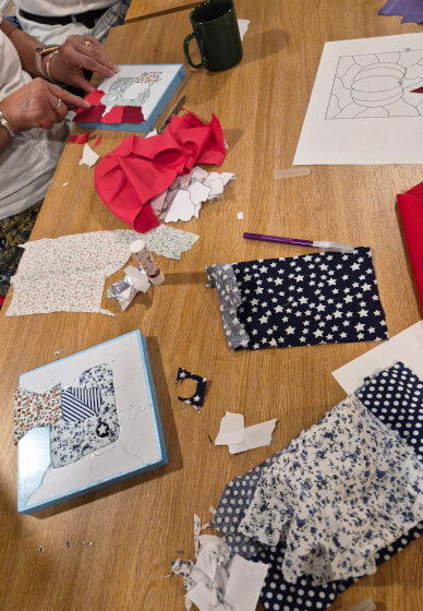 Festive Fabric Art: A Christmas Kinusaiga Workshop
