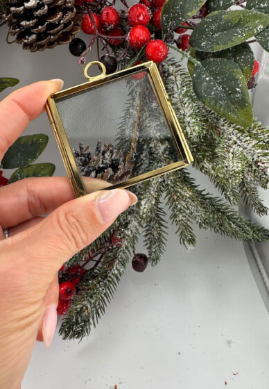 Festive Glass Frame Embroidery Workshop