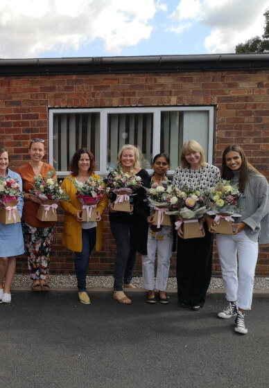 Galentine's Flower Bouquet Workshop