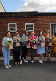 Galentine's Flower Bouquet Workshop