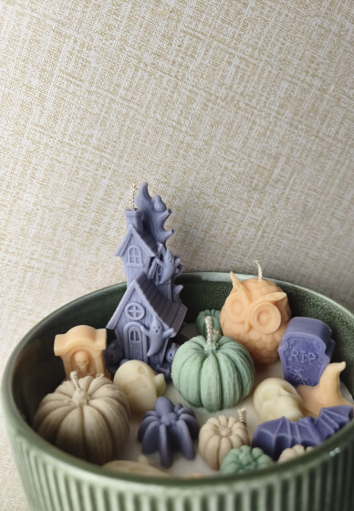 Halloween and Autumn Candle Making Workshop