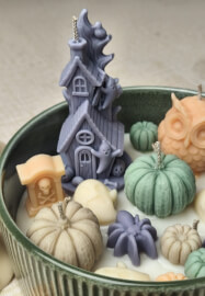 Halloween and Autumn Candle Making Workshop