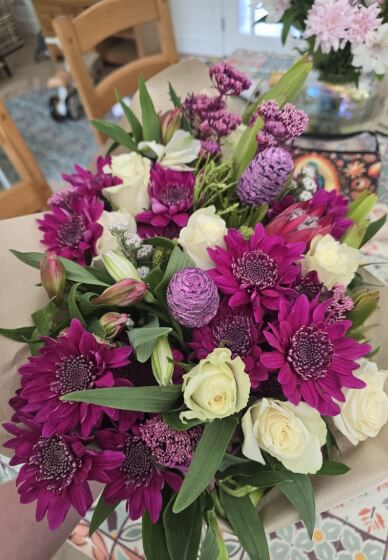 Hand-Tied Bouquet Experience
