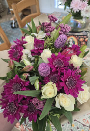 Hand-Tied Bouquet Experience