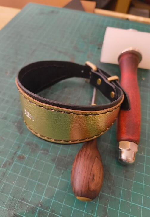 Textiles class in Eltham