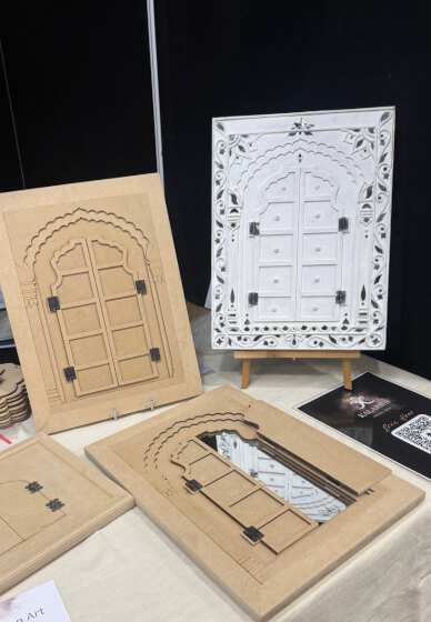 Lippan Art Workshop: Mirror Mosaic Art