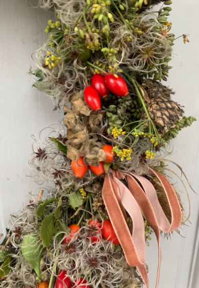Luxury Christmas Wreath Workshop - the Stirling Arms