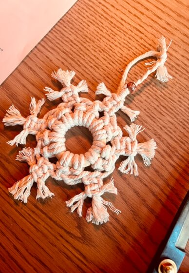 Macrame Christmas Tree Decorations Workshop (set of 4)