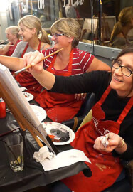 Paint and Sip Class - Prince of Wales Farnborough