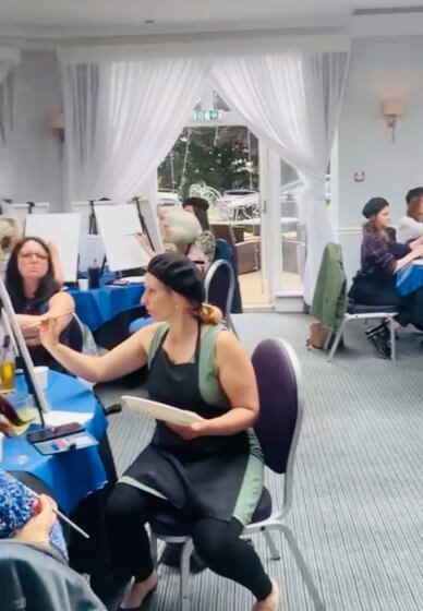 Paint and Sip Experience: Festive Flourish