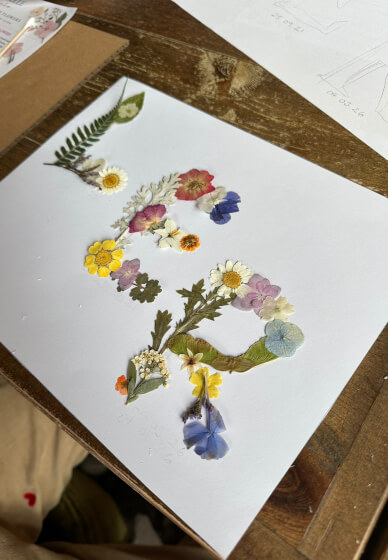 Pressed Flower Workshop - Mum and Baby Workshop
