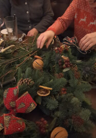 Relaxed Afternoon Christmas Wreath Workshop