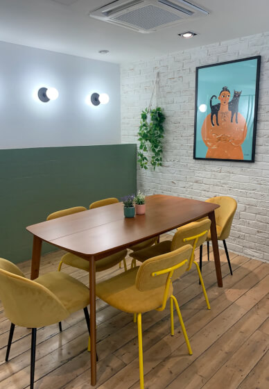 Sip and Paint: Korean Painting Workshop