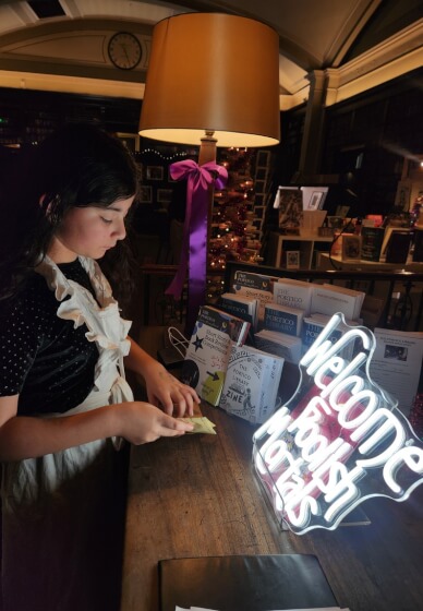 The Traitors: Immersive Mystery Game Night Experience