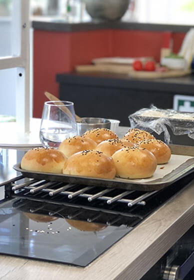 Traditional Loaf, Bagels and Tangzhong Buns Class