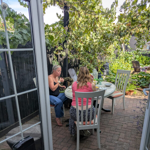 Foraging Fridays: A Seasonal Creative Open-Workshop review by Arthur Spain - London