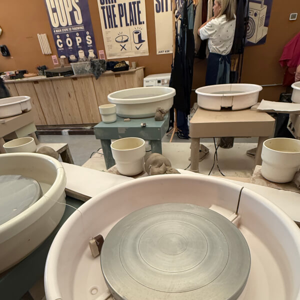 Pottery Wheel Throwing Taster Class review by Aleksandra Giersz - London